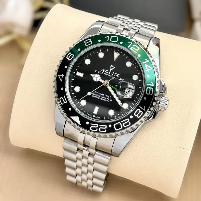 Rolex Gmt master black and Green' Black dial