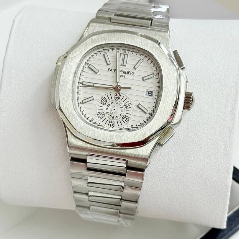 Patek Philippe Nautilus White dial