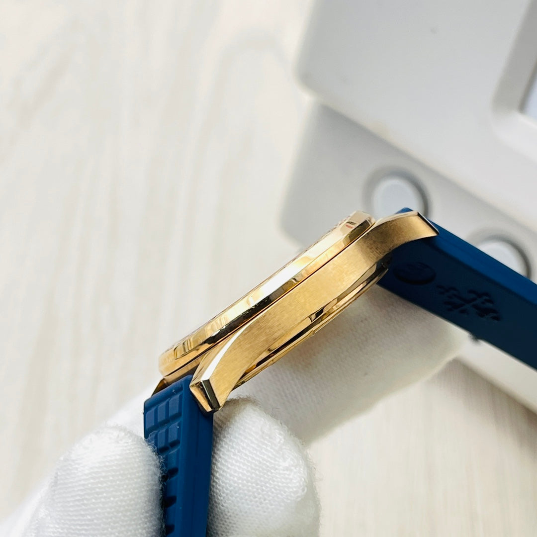 Patek Philippe Aquanaut Luce Rose Gold, Blue strap with Blue dial