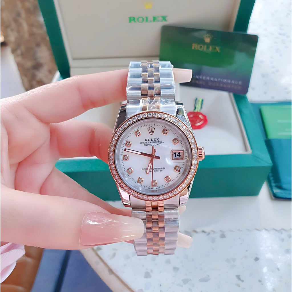 Rolex Lady-Datejust in Oyster Diamond Rose Gold, Sliver with silver dial