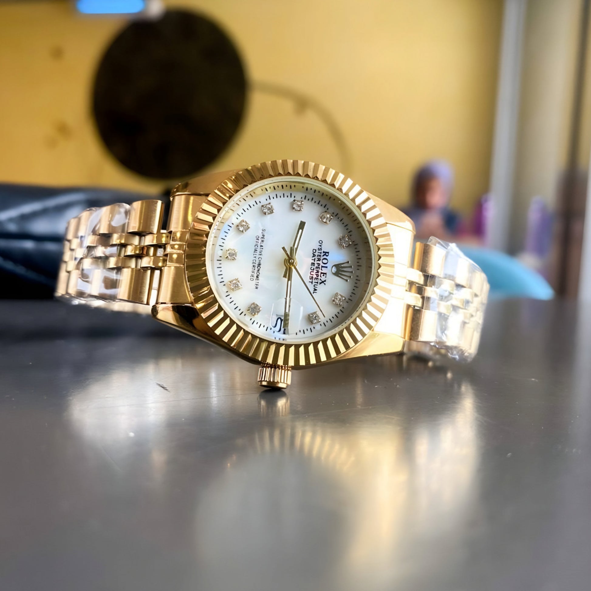 Rolex Lady-Datejust Gold with white dial